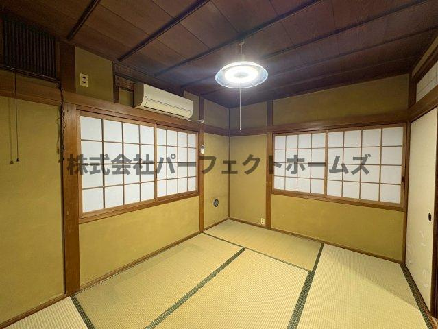 清水町戸建　賃貸の和室|明るい和室です