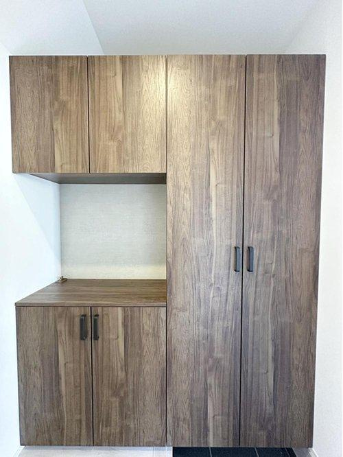 安芸区船越2丁目 北号棟の収納|シューズボックス☆
大容量のシューズボックスの為、靴もたくさん収納が可能です♪