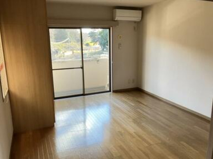 みほレジデンスの居間・リビング