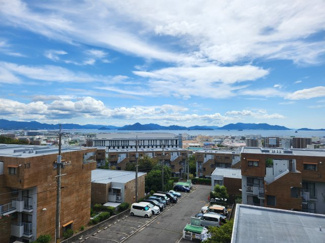 【展望】 | 鈴が峰第2住宅3号棟 | 眺望良好（令和7年9月現在）　瀬戸内海が見ます（広島市内方面への眺望）