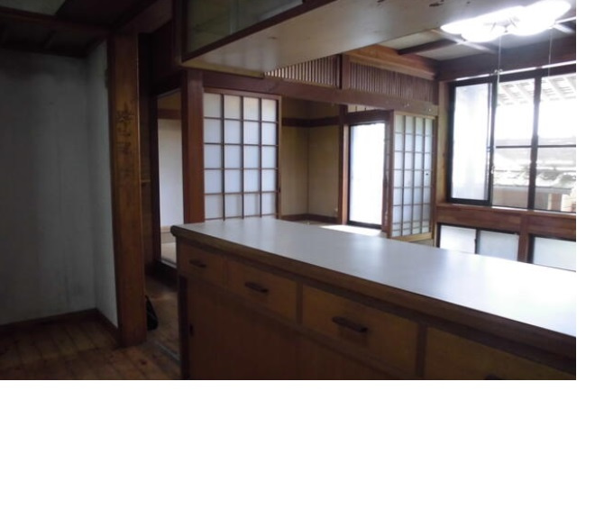 八代市萩原町1丁目戸建の居間・リビング