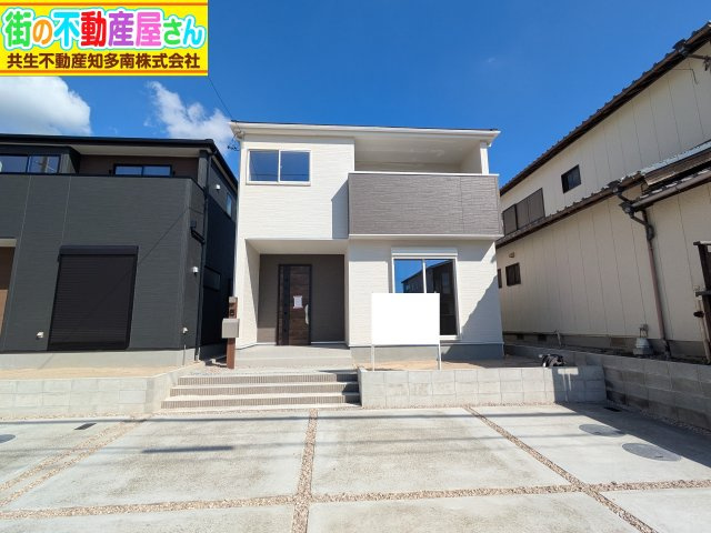 リーブルガーデン常滑市新浜町3丁目第3　2号棟