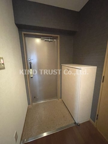 メゾンフジオ紅梅町の玄関|ゆったりとした玄関です