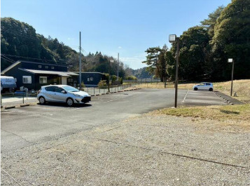 みほレジデンスの駐車場