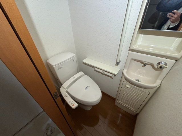 カトオテヨセビルのトイレ