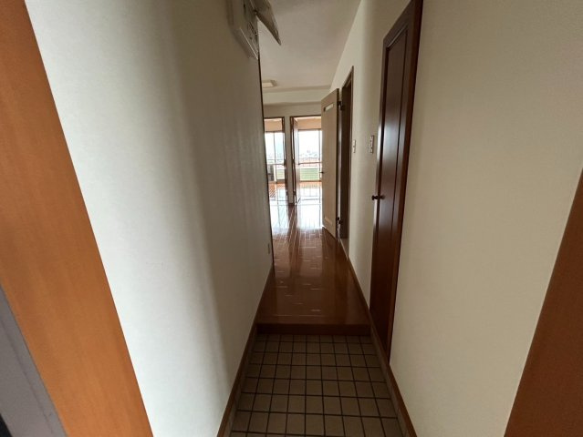 カトオテヨセビルの内装