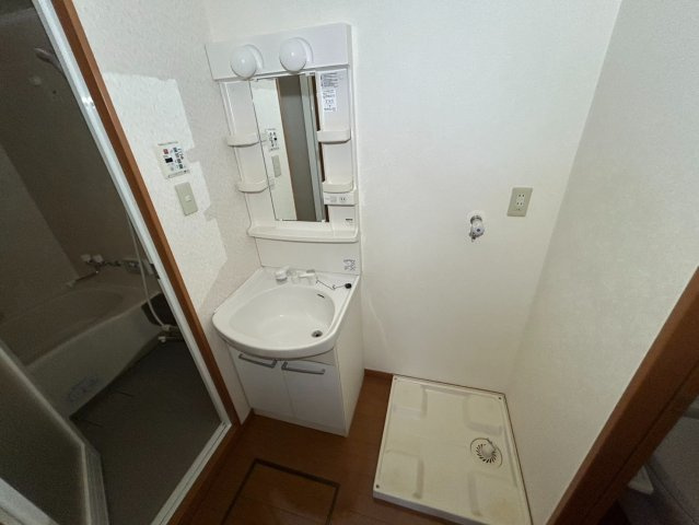 カトオテヨセビルの洗面所