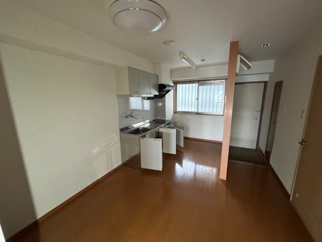 カトオテヨセビルの内装