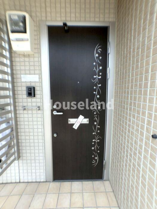 ドエル・TOMOⅡのエントランス