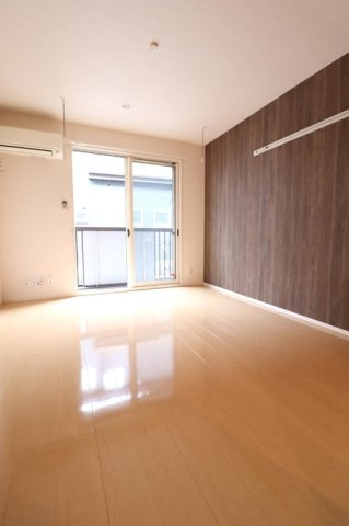 レジデンス北山の居間・リビング