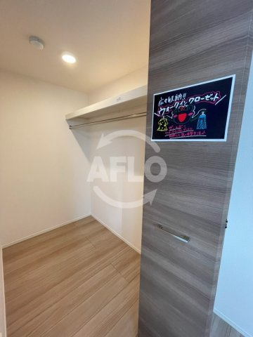 Clashist墨江の収納|Clashist墨江（クラシスト墨江）　ウォークインクローゼット