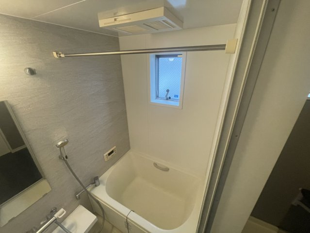 CoLaBo住吉駅前Southの浴室|コンパクトで使いやすいお風呂です