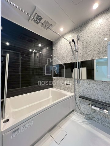 BRAVE常盤町の浴室