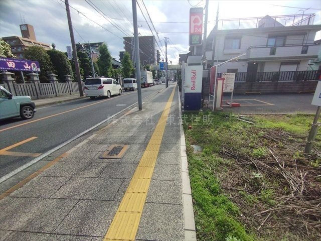【前面道路含む現地写真】の画像