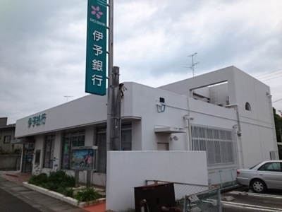 【周辺】 | セレノ | 伊予銀行小栗支店様まで1000m