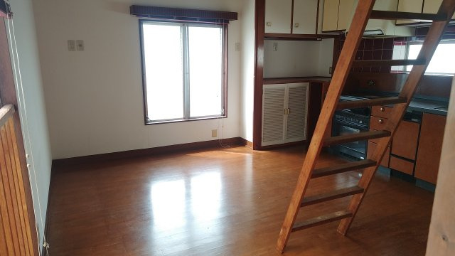 木下貸家の居間・リビング