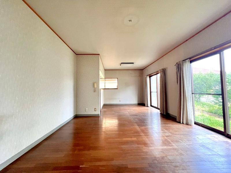 高知市横浜新町3丁目　中古戸建ての居間・リビング|１F：17LDK