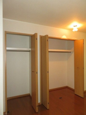 【収納】 | エレガンテ・プローデＢ | 収納スペース豊富です