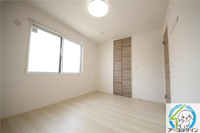 ルートサンヨウの寝室