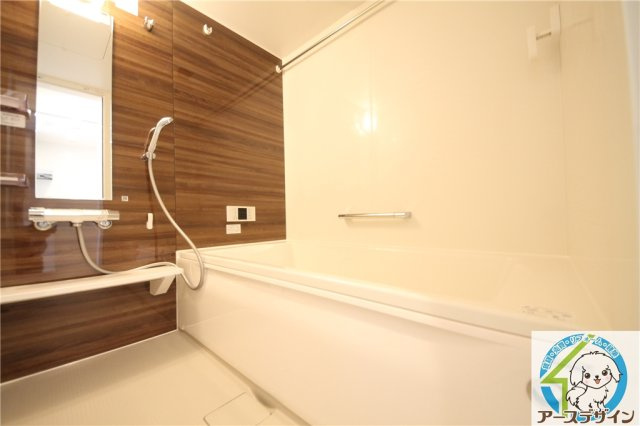 ルートサンヨウの浴室