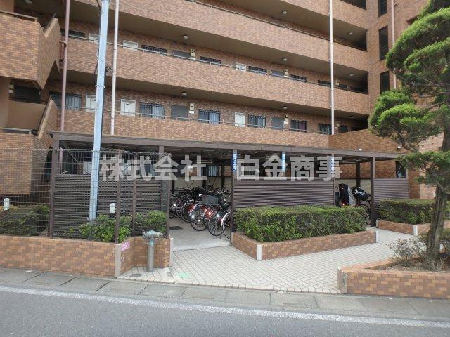 ライオンズマンション坂戸　の駐輪場