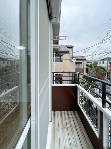 高稲荷ハイツのバルコニー