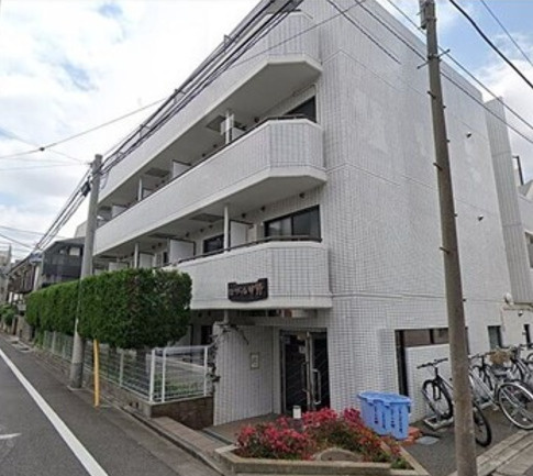 セザール中野の外観