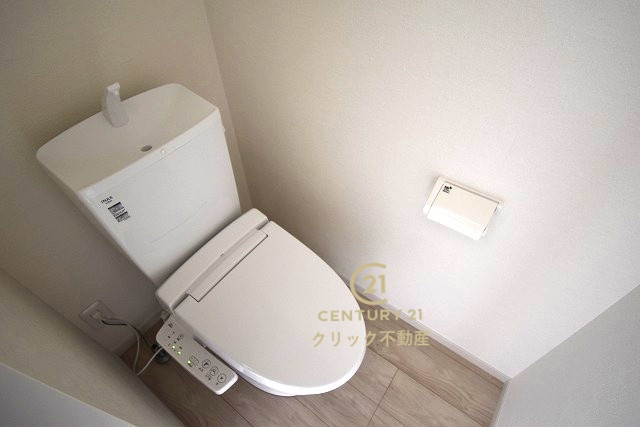 Terrace　水戸市河和田　1期 　2のトイレ|１階と２階、２ヶ所に清潔なトイレ。
毎日使う空間と機能だから、いつまでも清潔なスペースであってほしいのがトイレです。