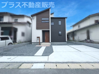 【外観】 | 現地写真。同じ物件を見るなら、プラス不動産販売にお任せ下さい。