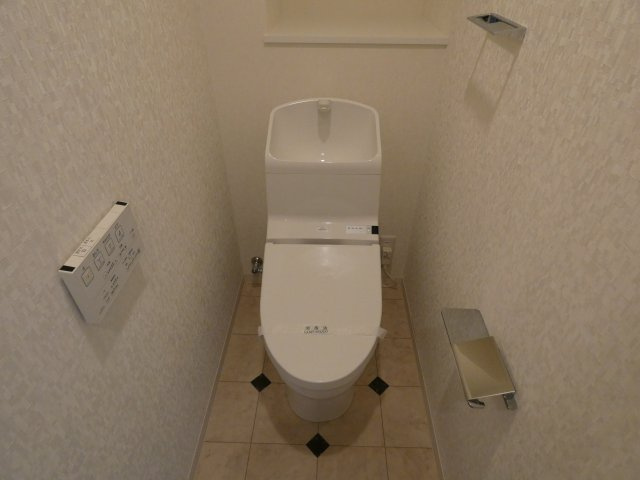 【トイレ】 | ヴィーブルフィロッソ