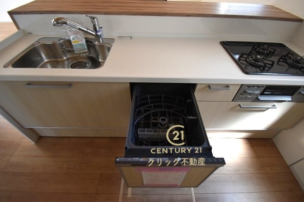 Terrace　水戸市河和田　1期 　4のキッチン|食事の後片付けもラクラクの食洗機つき♪水道代の節約になり、気になる手荒れも防げそう！