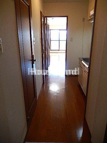 フジパレス水道路の内装