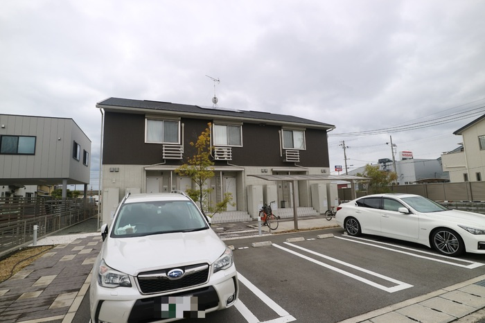 コンフォール蓼野の外観