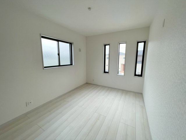 【洋室】 | 館林市高根町