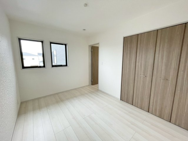 【洋室】 | 館林市高根町