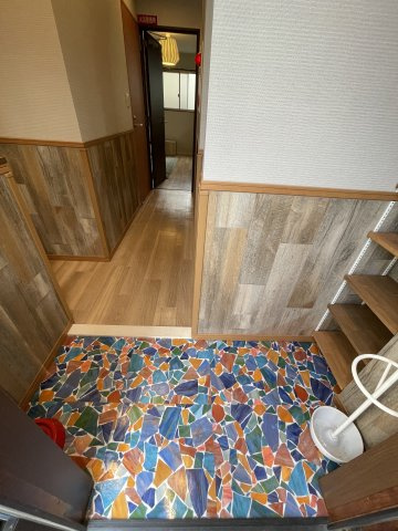 大阪市北区天神橋八丁目貸家の玄関