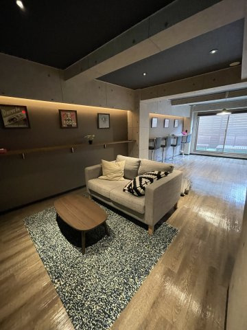 大阪市北区天神橋八丁目貸家のロビー