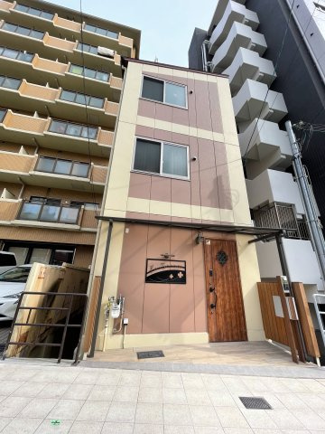 大阪市北区天神橋八丁目貸家の外観
