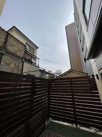 大阪市北区天神橋八丁目貸家の展望