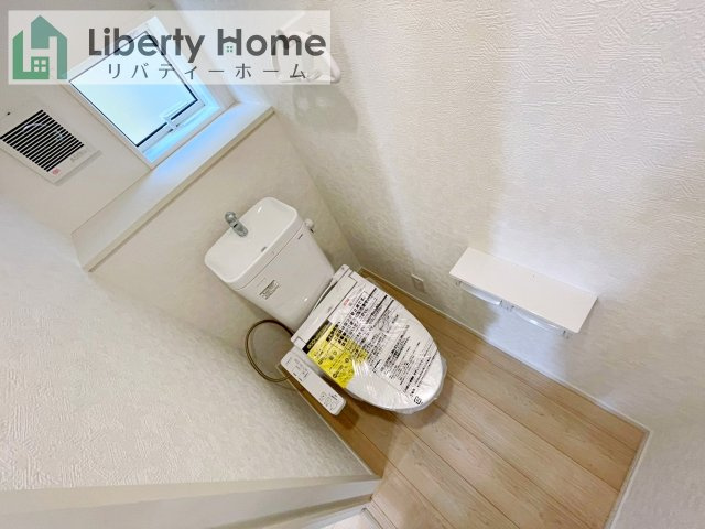 常総市新石下第8　新築戸建　1号棟のトイレ