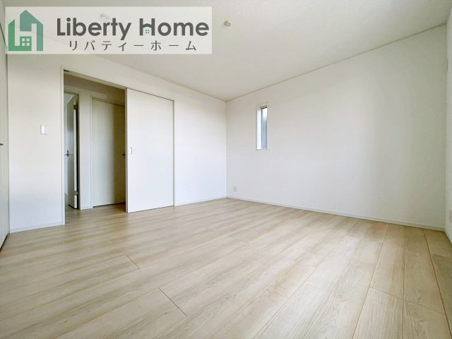 常総市新石下第8　新築戸建　1号棟の寝室