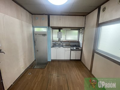 中新町借家の居間・リビング