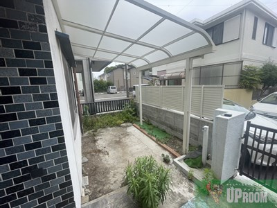 中新町借家の庭