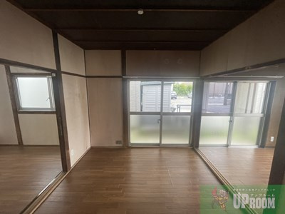 中新町借家の居間・リビング