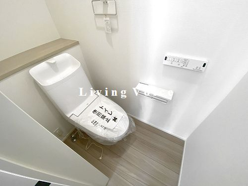 【トイレ】 | 【仲介手数料０円】秦野市今泉第1期　新築一戸建て　1号棟　全2棟 | 秦野市今泉第1期　新築一戸建て　全2棟