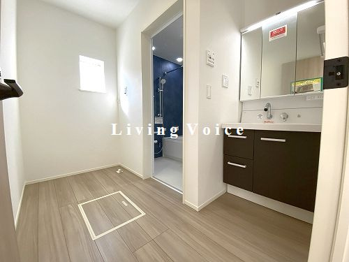 【脱衣所】 | 【仲介手数料０円】秦野市今泉第1期　新築一戸建て　1号棟　全2棟 | 秦野市今泉第1期　新築一戸建て　全2棟