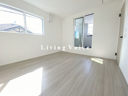 【洋室】 | 【仲介手数料０円】秦野市今泉24-1期　新築一戸建て　全2棟 | 秦野市今泉24-1期　新築一戸建て　全2棟