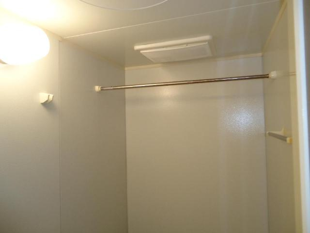 小野市黒川町のアパートの浴室|バス