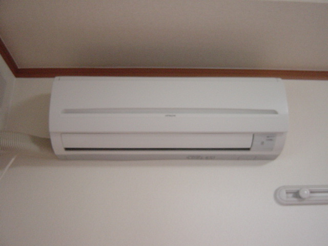 小野市黒川町のアパートの設備|エアコン