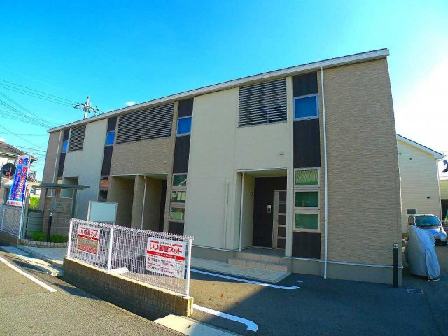 クレーヴェルの外観